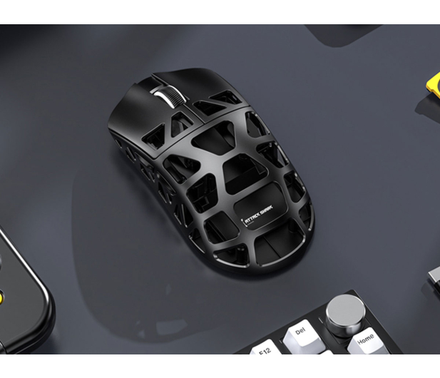 Attack Shark R3 Magnesium Alloy 8kHz/26kDPI PAW3395 czarna - 1545125 - zdjęcie 3
